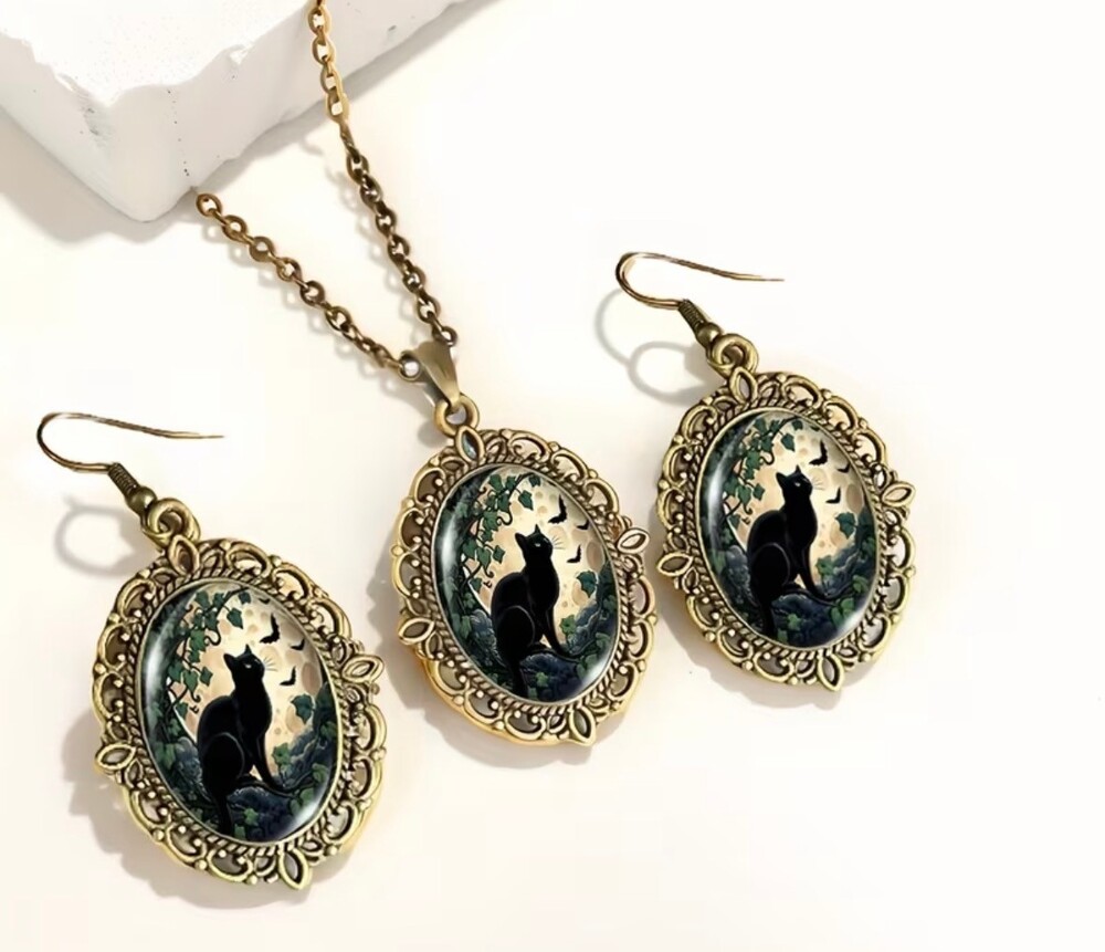 Black Cat Cameo Necklace Earrings Set Antique Gold Tone Victorian Gothic NWT